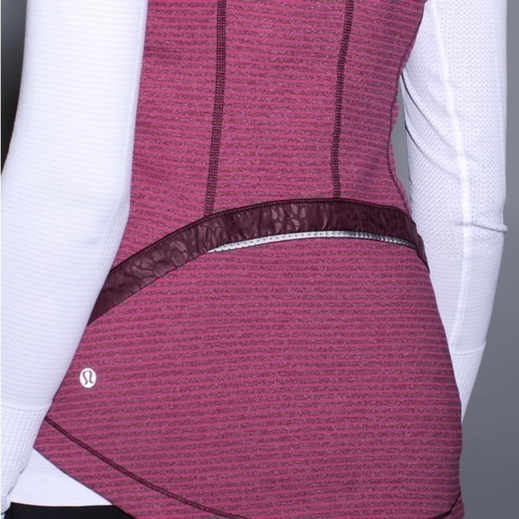 Sz6 Lululemon Rebel Runner Vest Petal Camo Embossed Bordeaux/hyper stripe VGUC - Picture 7 of 15
